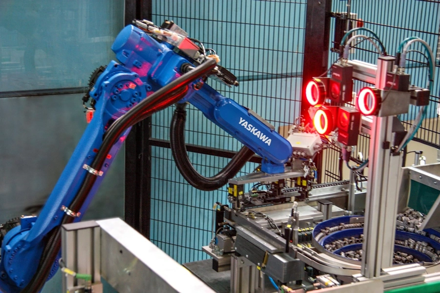 Industrieroboter in Fertigungslinie